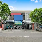 Oyo 90910 Pondok Tamsis